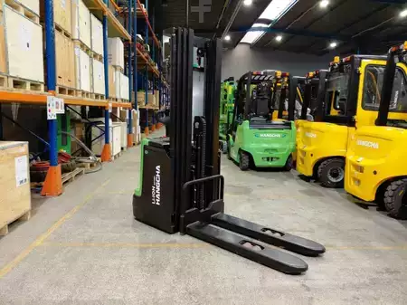 Pinontavaunu 2026  HC (Hangcha) CDD20 XT1-SI (5)