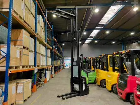 Pinontavaunu 2026  HC (Hangcha) CDD20 XT1-SI (7)