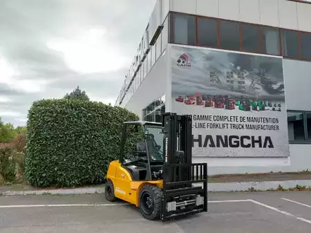 Elektrisk- 4 hjul 2026  HC (Hangcha) XE40Ci (CPD40-XEXY2-SI) (2)