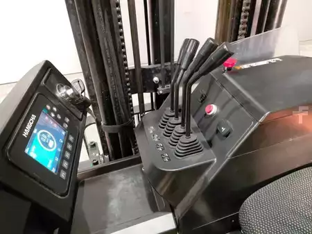 Carretilla retráctil 2026  HC (Hangcha) CQD12-XC5-SI (10)