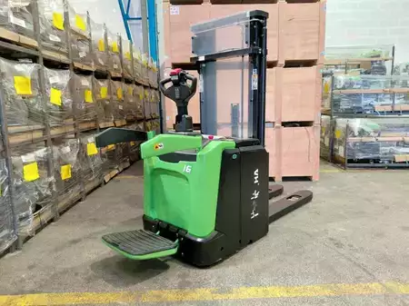 Apilador conductor incorporado 2026  HC (Hangcha) CDD16-XT1S-SiL (1)