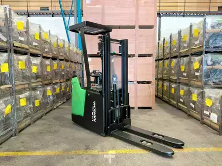 VZV s plošinou pro řidiče 2026  HC (Hangcha) CDD16-XT1S-SISU (11)