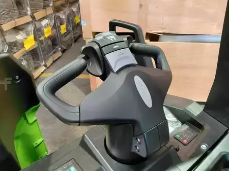 Apilador conductor incorporado 2026  HC (Hangcha) CDD16-XT1S-SISU (9)