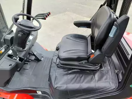 Diesel truck 2026  HC (Hangcha) XF25D-2 (CPCD25-X2H7F1) (10)