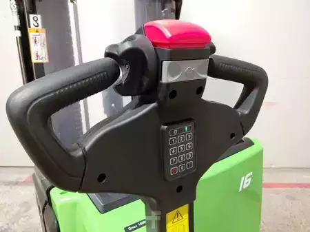 Magasemelésű béka 2026  HC (Hangcha) CDD16-XT1-SIL (9)