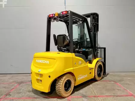 Sähkö - 4 pyör 2026  HC (Hangcha) XE35i (CPD35-XEY2HA-SI) (6)