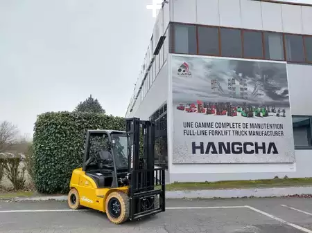 Carrelli elettrici 4 ruote 2026  HC (Hangcha) XE35i (CPD35-XEY2HA-SI) (10)