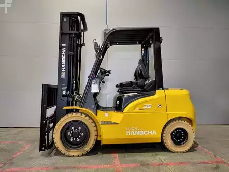 Eléctrica de 4 ruedas 2026  HC (Hangcha) XE35i (CPD35-XEY2HA-SI) (2)