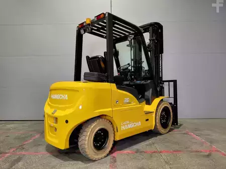 Eléctrica de 4 ruedas 2026  HC (Hangcha) XE35i (CPD35-XEY2HA-SI) (2)