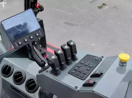 Wózki widłowe diesel 2026  Kalmar DCG160-12T (14)