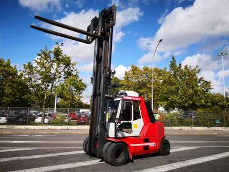 Carrelli elevatori GPL 2009  Mora M100C (1)