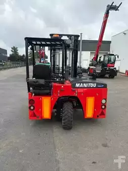 Wózki widłowe diesel 2023  Manitou TMM25 4W (11)