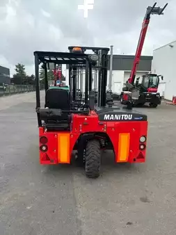 Dieselový VZV 2023  Manitou TMM25 4W (2)