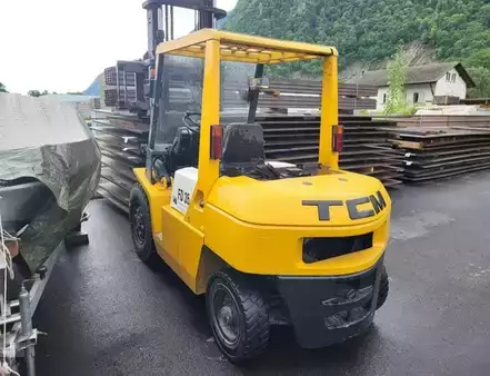 Diesel truck 1995  TCM FD35Z7 (2)