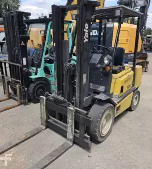 Dieseltrukki 1991  Yale GDP30TE (1)