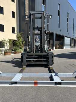 Dieselstapler 2006  Kalmar DCE120-6 (3)