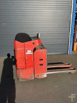 Pallet Trucks Sit-Down 2009  Linde T20R (1)