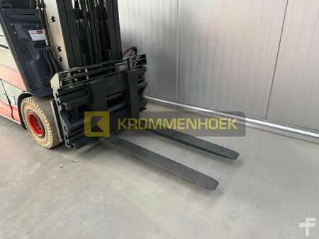 El truck - 4 hjulet 2012  Linde E 25 HL-01/600 (10)