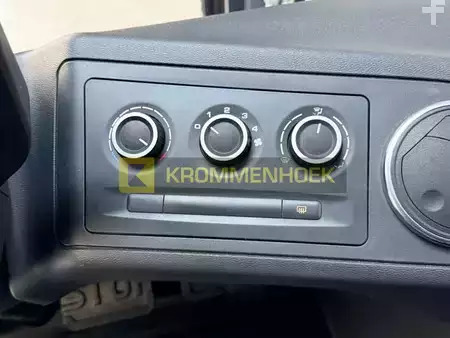 Elektro čtyřkolový VZV 2024  Linde E 25 H-01-600 (15)