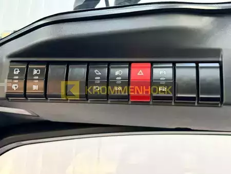 Elektro čtyřkolový VZV 2024  Linde E 25 H-01-600 (17)