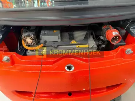 Elektro čtyřkolový VZV 2023  Linde E 18 PH (11)