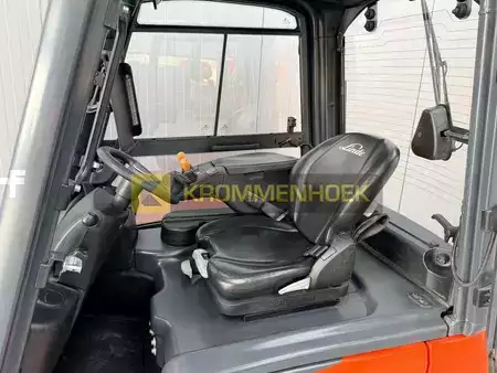 Elektro čtyřkolový VZV 2023  Linde E 18 PH (18)