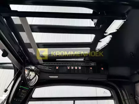 Elektro čtyřkolový VZV 2023  Linde E 18 PH (19)