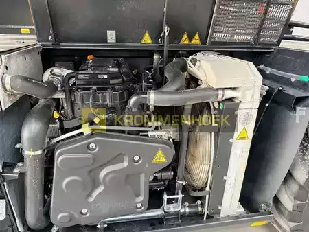 Sollevatori telescopici rigidi 2024  Manitou MRT 2660 Vision+ (24)