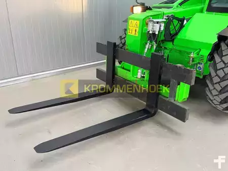 Teleskoplæsser (fast) 2023  Merlo P 27.6 Plus (13)