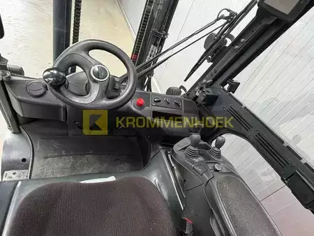4-wiel elektrische heftrucks 2018  Linde E 30 L (11)
