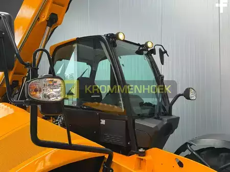 Empilhador telescópico-Fixo 2023  JCB 535-125 HiViz (15)