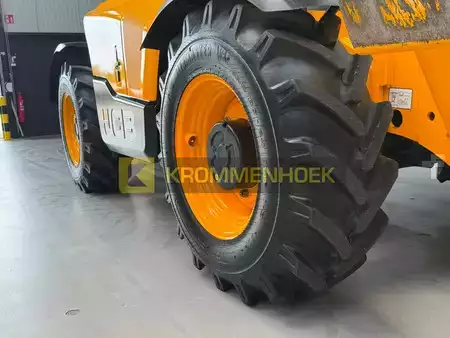 Empilhador telescópico-Fixo 2023  JCB 535-125 HiViz (17)