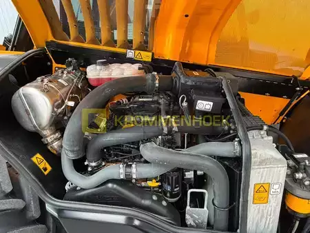Empilhador telescópico-Fixo 2023  JCB 535-125 HiViz (18)