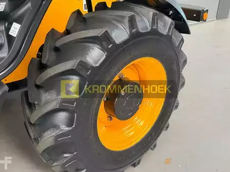 Telescopic forklift rigid 2023  JCB 535-125 HiViz (13)