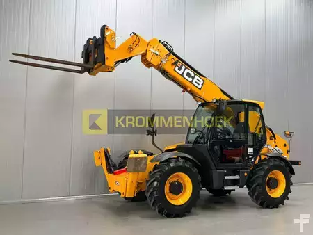 Wózki teleskopowe sztywne 2023  JCB 535-125 HiViz (2)