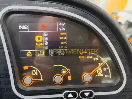 Wózki teleskopowe sztywne 2023  JCB 535-125 HiViz (7)