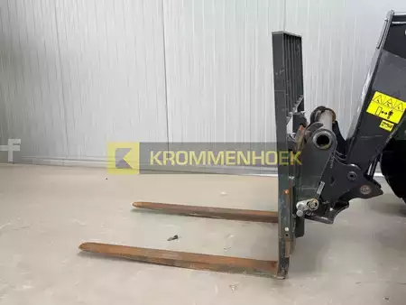 Verreikers (vast) 2021  Bobcat TL 2660 (13)