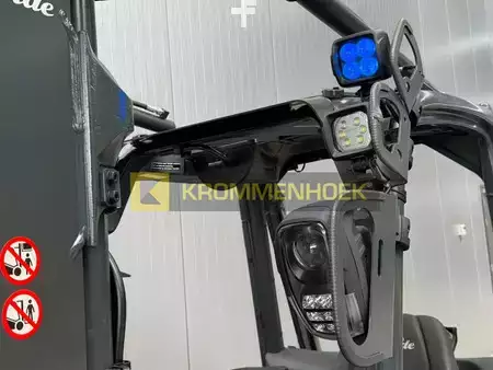 Eléctrico - 4 rodas 2024  Linde E 30 L (10)