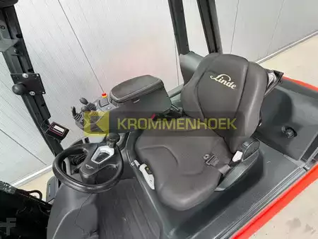Eléctrico - 4 rodas 2024  Linde E 30 L (8)