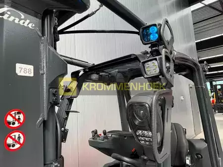 Elektromos 4 kerekű 2024  Linde E 25 L (10)