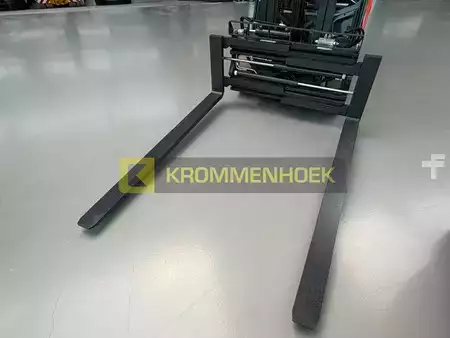 Elektromos 4 kerekű 2024  Linde E 25 L (15)