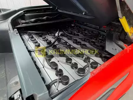 Elektromos 4 kerekű 2024  Linde E 25 L (19)