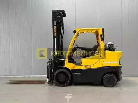 Empilhador a gás 2010  Hyster S 7.0 FT (1)