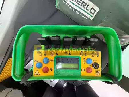Sollevatori telescopici rigidi 2018  Merlo Roto 38.16 S (11)