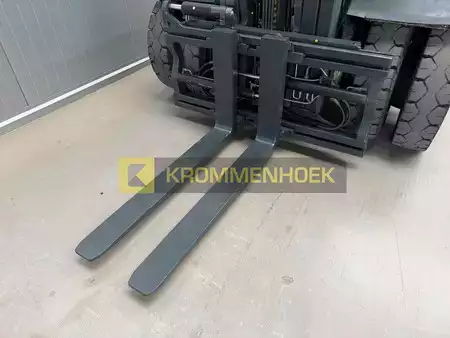 Nestekaasutrukki 2025  Linde H 45 T-01/600 (12)