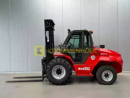Chariots élévateurs tout terrain 2015  Manitou M 50-2 (1)