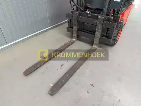Elektro čtyřkolový VZV 2003  Linde E 20 P-02 (12)