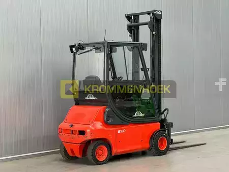 Elektro čtyřkolový VZV 2003  Linde E 20 P-02 (4)
