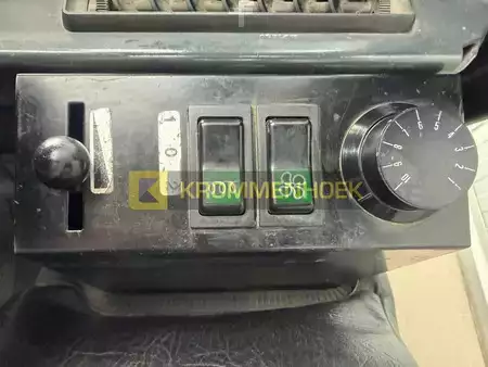 Elektro čtyřkolový VZV 2003  Linde E 20 P-02 (9)