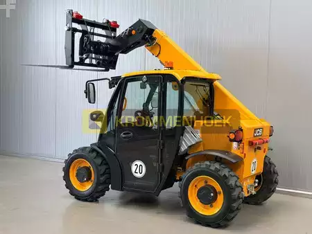 Verreikers (vast) 2023  JCB 514-40 (3)